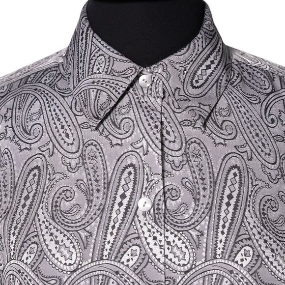 Foxcroft Women's Shirt Button Up Gray Silver Paisley Wrinkle Free Blouse Top 8 - Picture 4 of 9